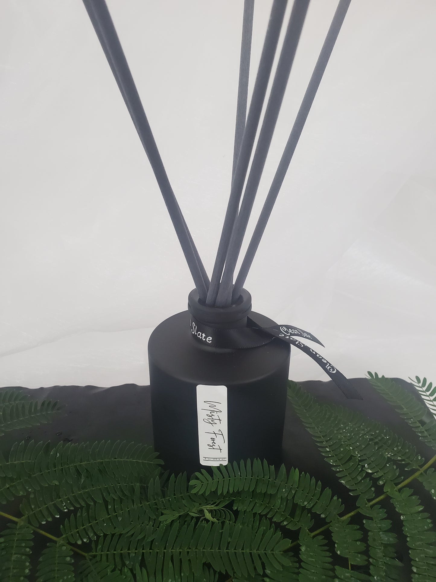 Misty Forest Matte Black Round Reed Diffuser 6 oz