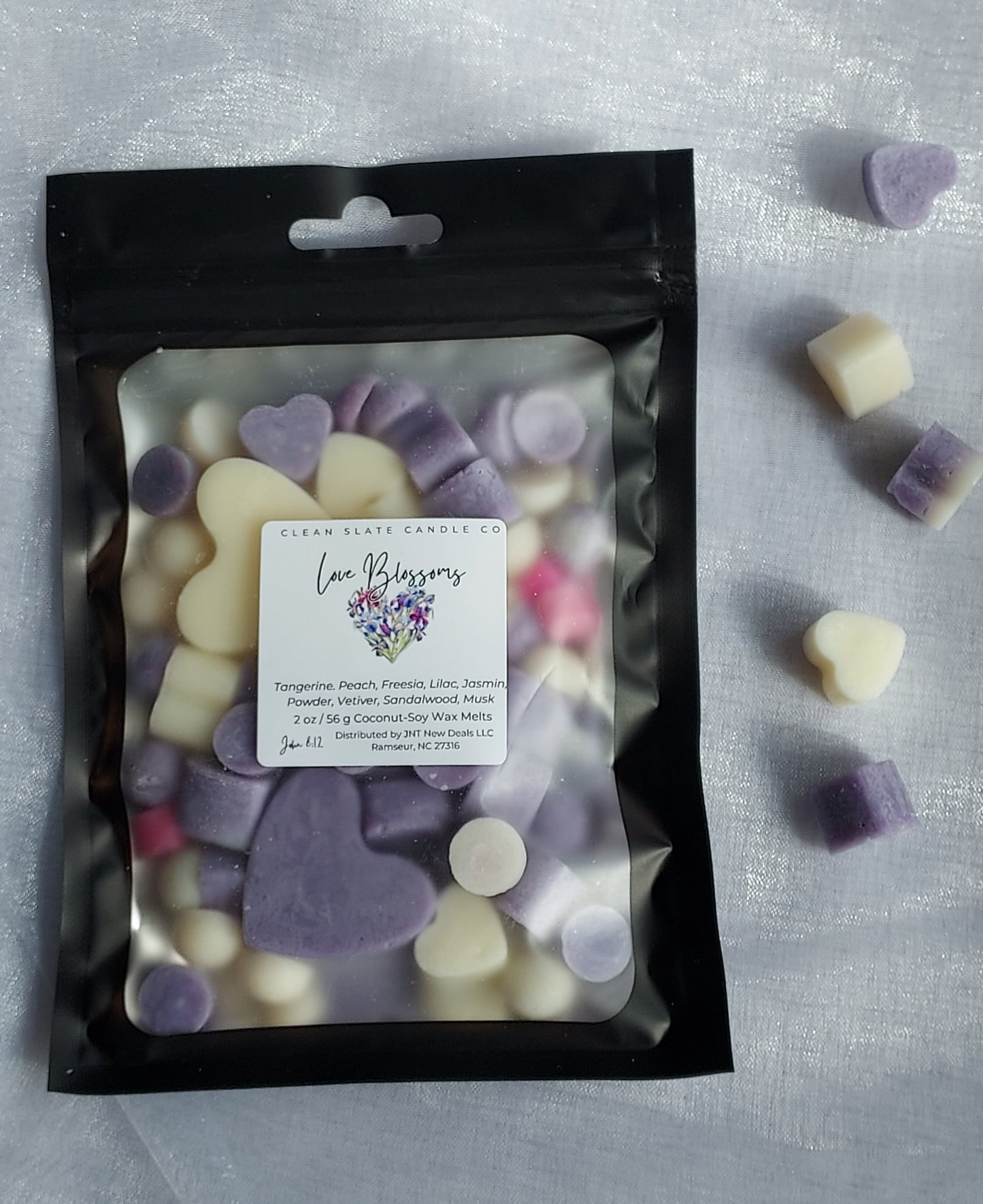 Love Blossoms Bag of Soy-Coconut Wax Melts (Lilac)