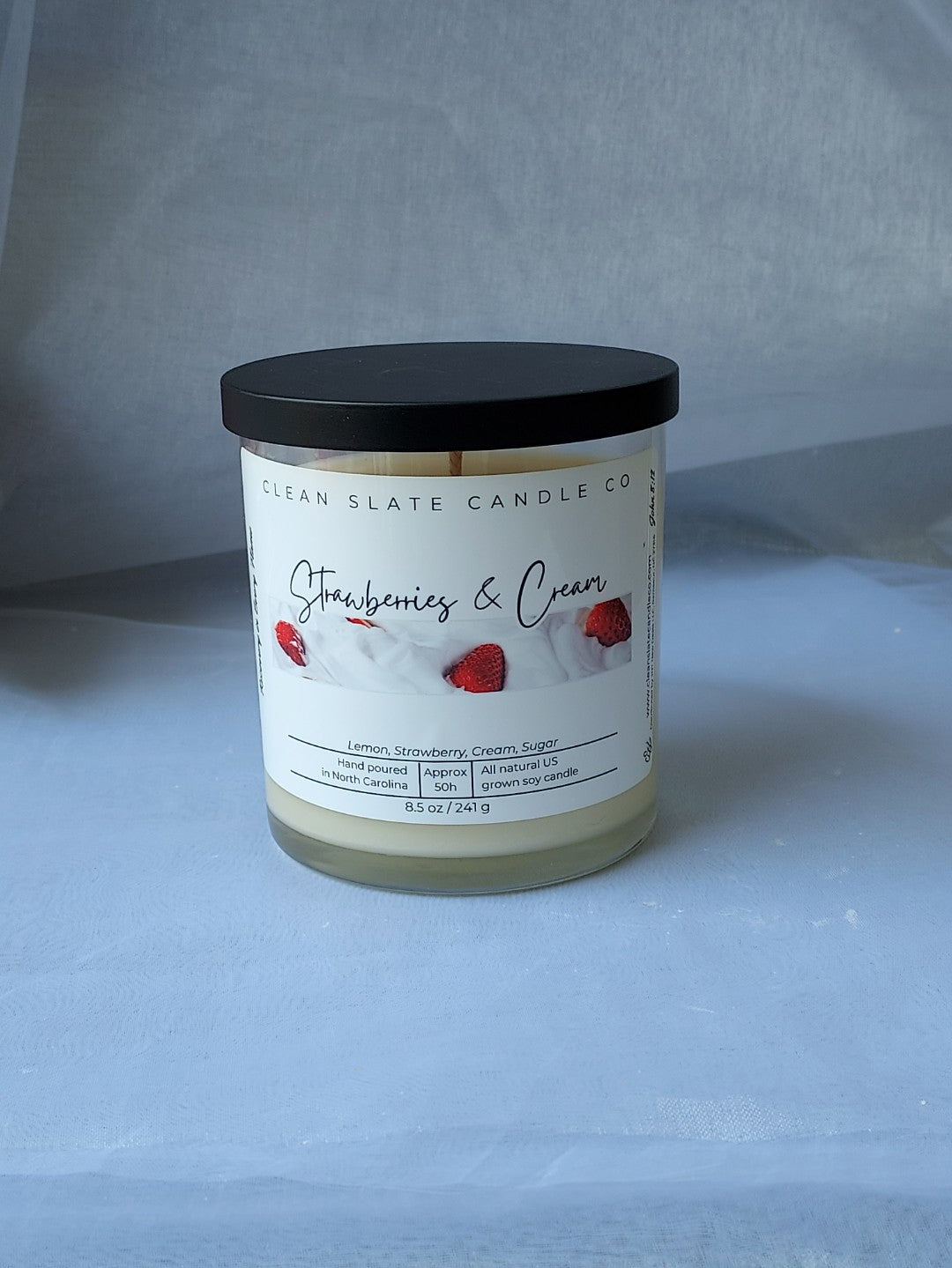 Strawberries & Cream Scented Candle 8.5 oz